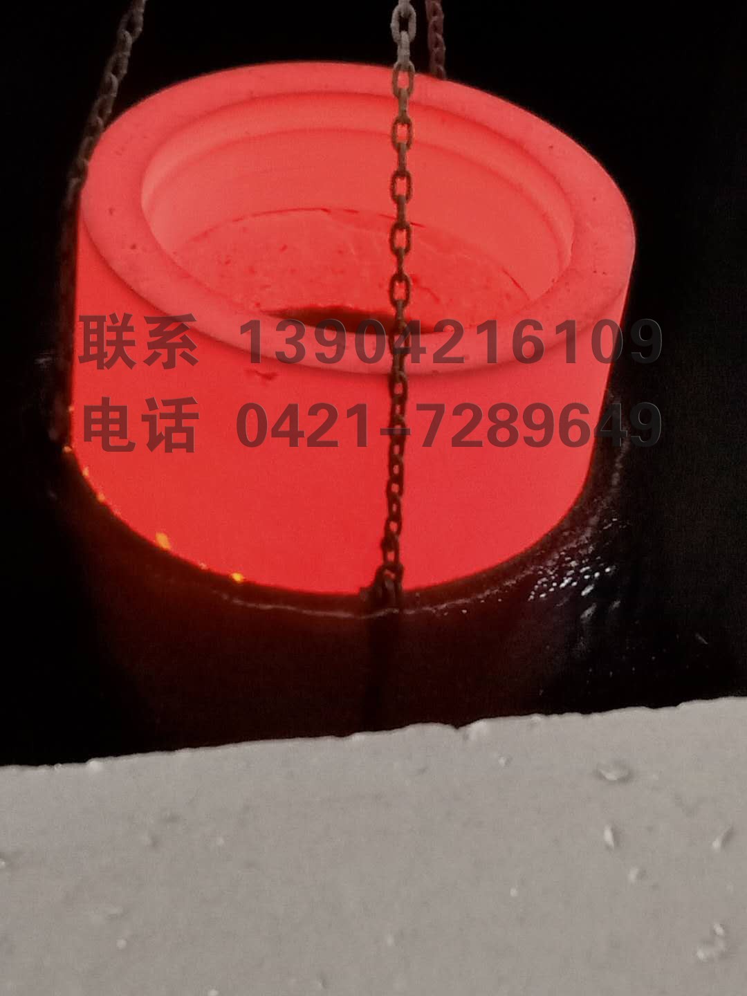 工件熱處理中1.jpg
